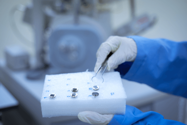 Nanomateriales: los materiales del futuro Nanomateriales: los materiales del futuro