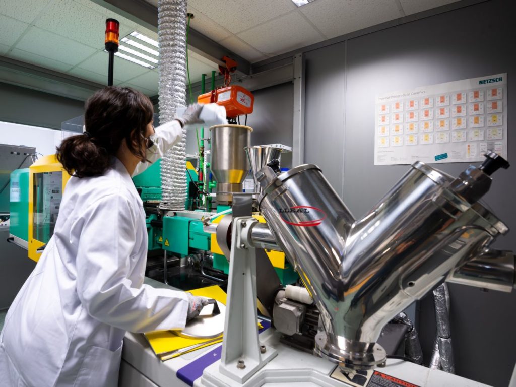 Characterization of additives and fillers