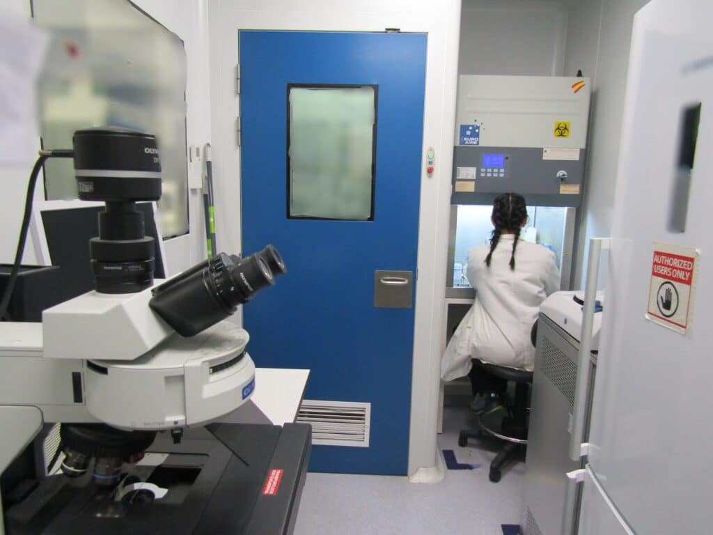 Sala de Microbiología